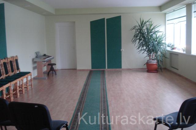 Zāle  "Pagastmājā" Mundigciemā